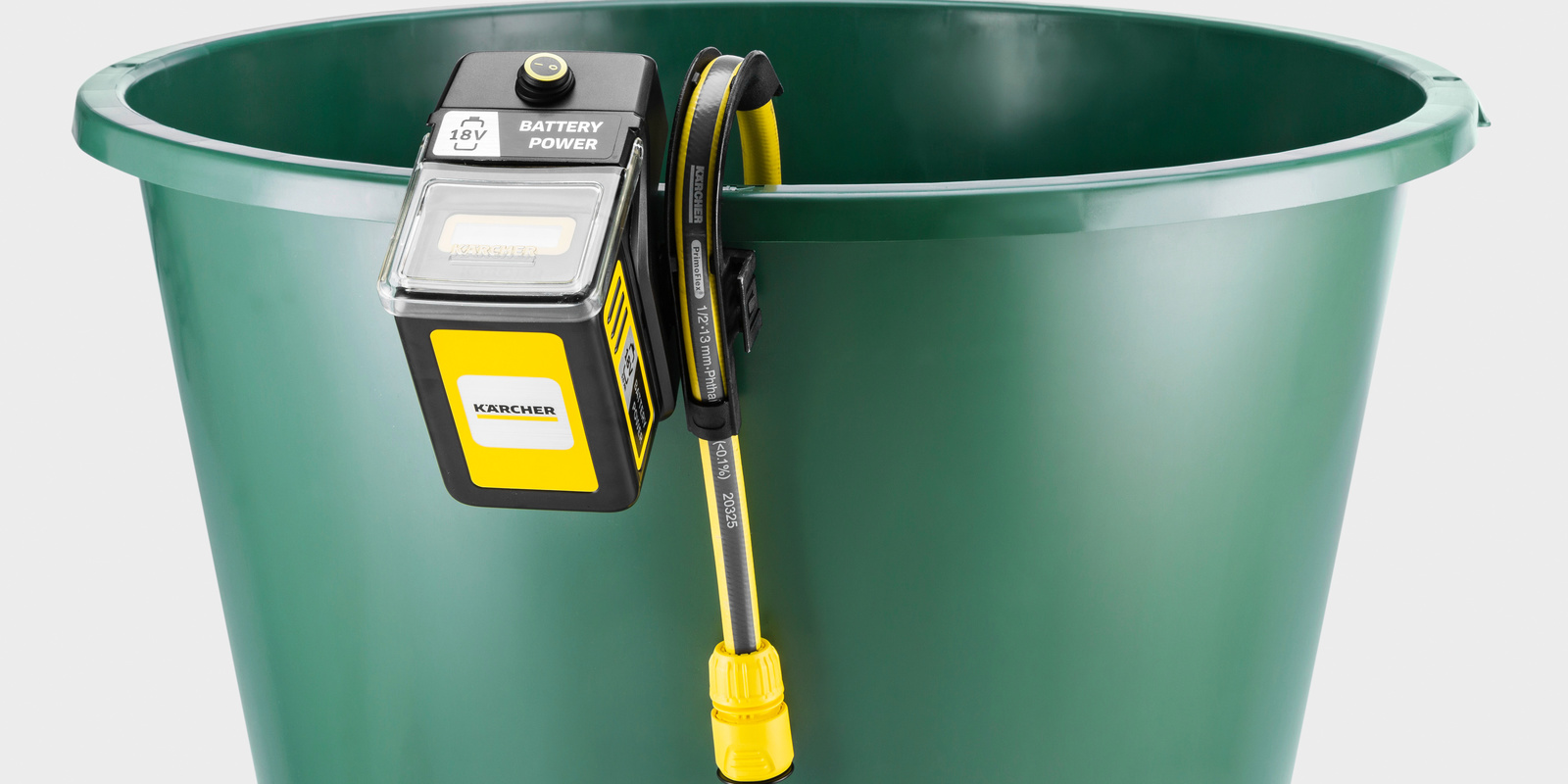 Kärcher: Barrel Pump with ergonomic carrying handle Kärcher: Barrel Pump with ergonomic carrying handle