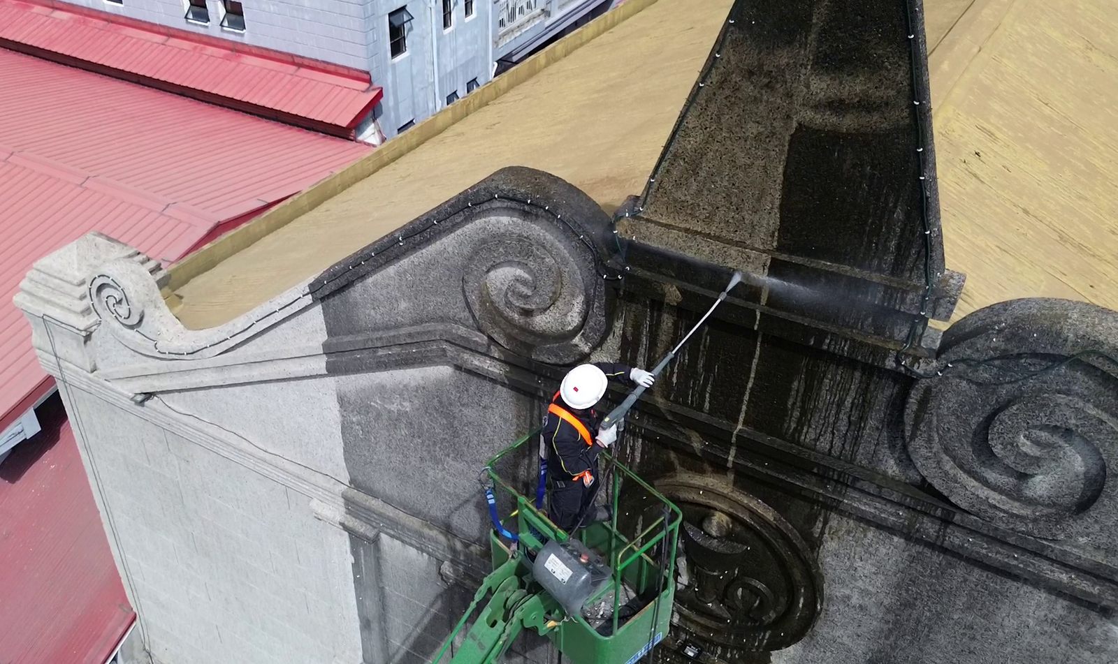 Cleaning of St. Andrew's Cathedral in Paranque Cleaning of St. Andrew's Cathedral in Paranque
