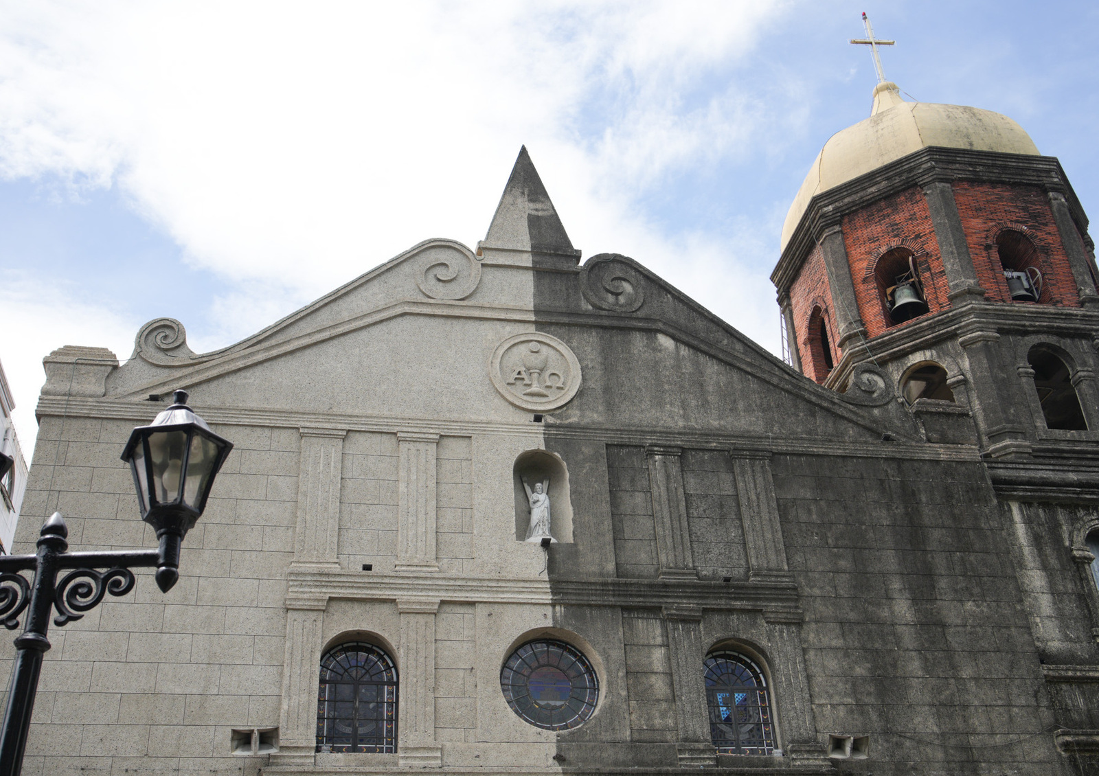 Kärcher cleaned St. Andrew's Cathedral in the Philippines. Kärcher cleaned St. Andrew's Cathedral in the Philippines.